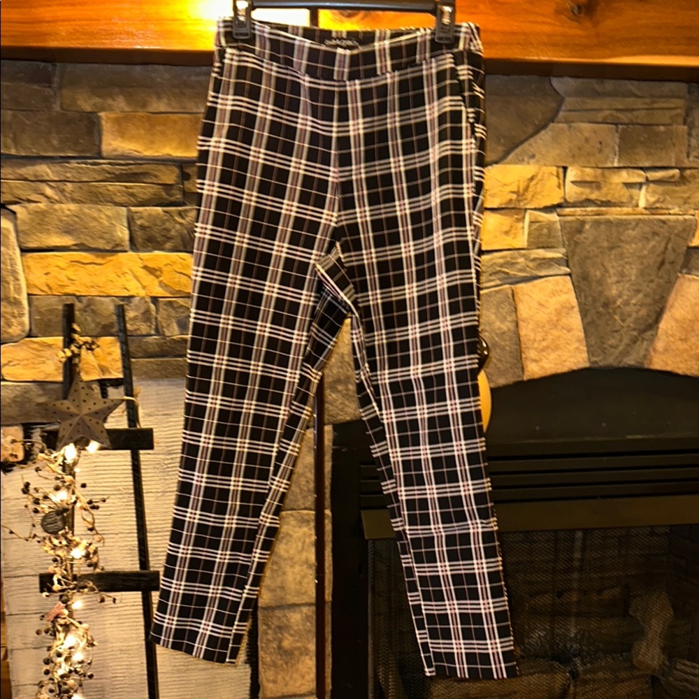 Ava & Grace Plaid Dress Pants Large